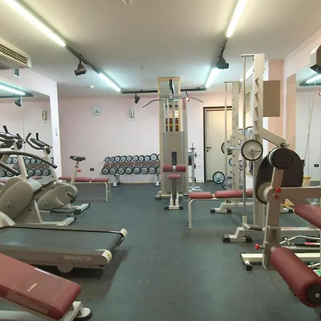 马奇酒店 酒店 4*